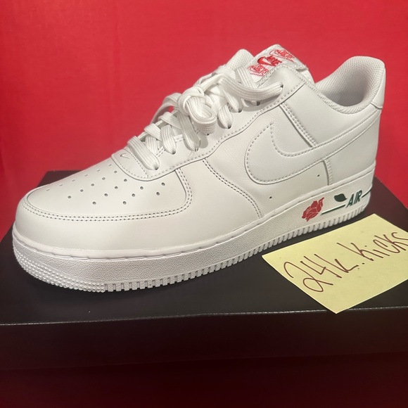 Nike Air Force 1 ‘07 LX - Picture 1 of 2